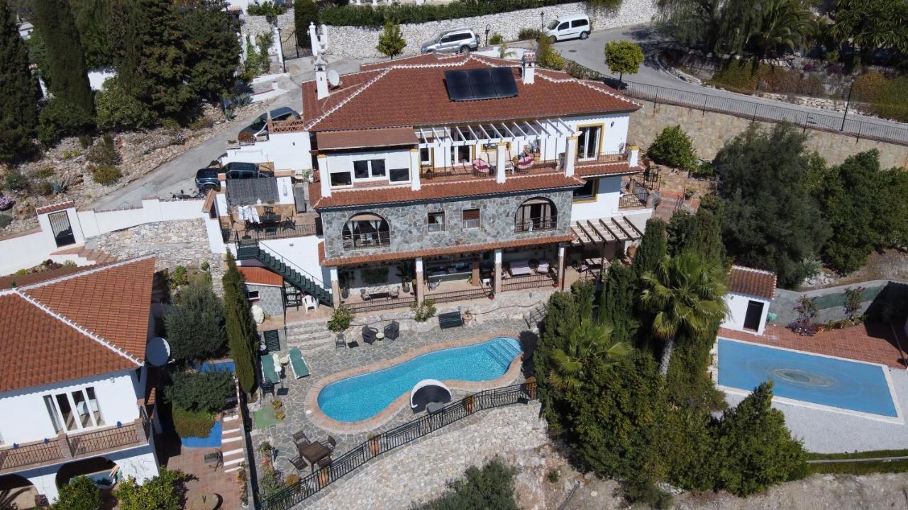 Apartamentos Alma Y Montana Cómpeta المظهر الخارجي الصورة