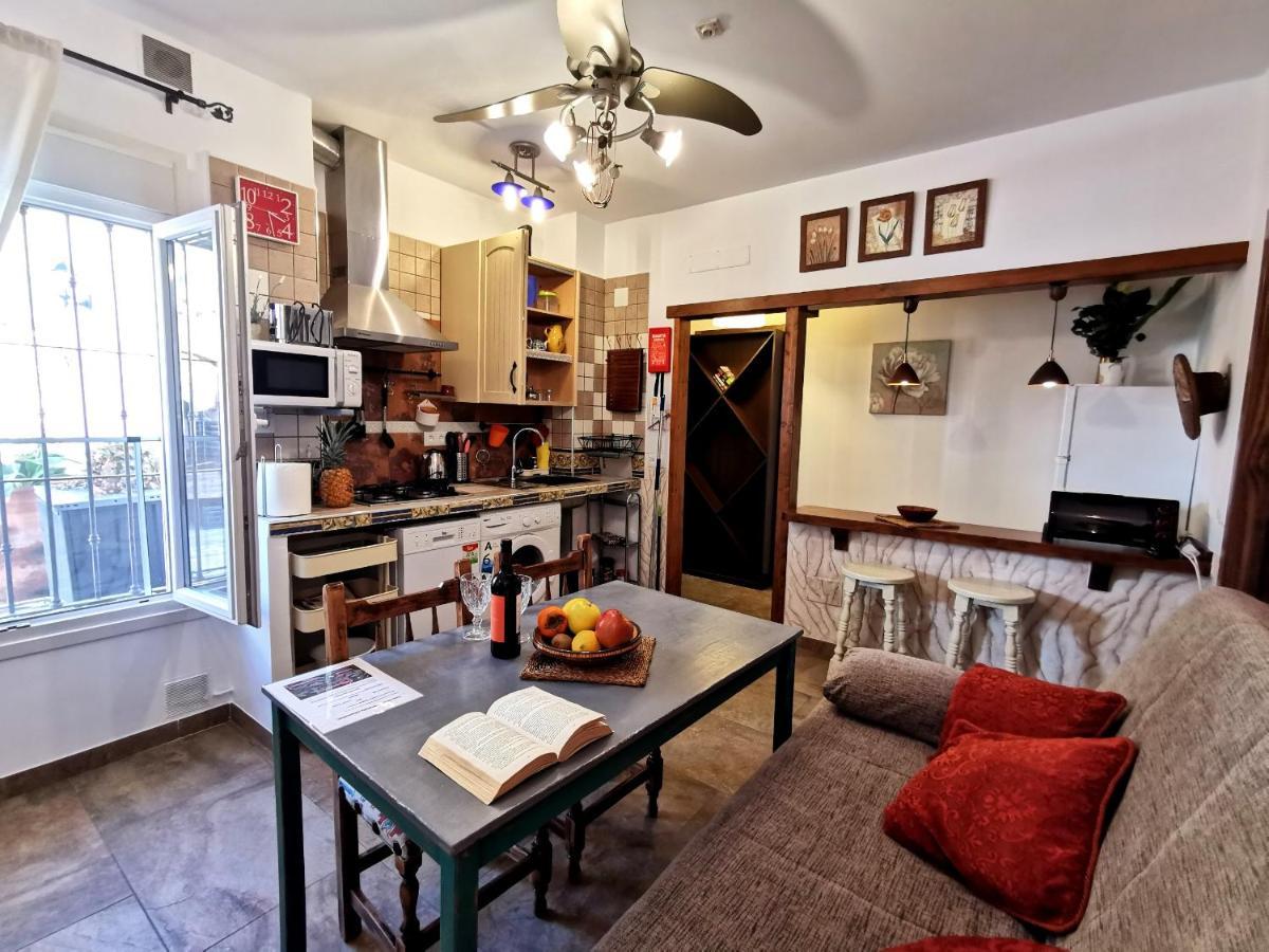 Apartamentos Alma Y Montana Cómpeta المظهر الخارجي الصورة