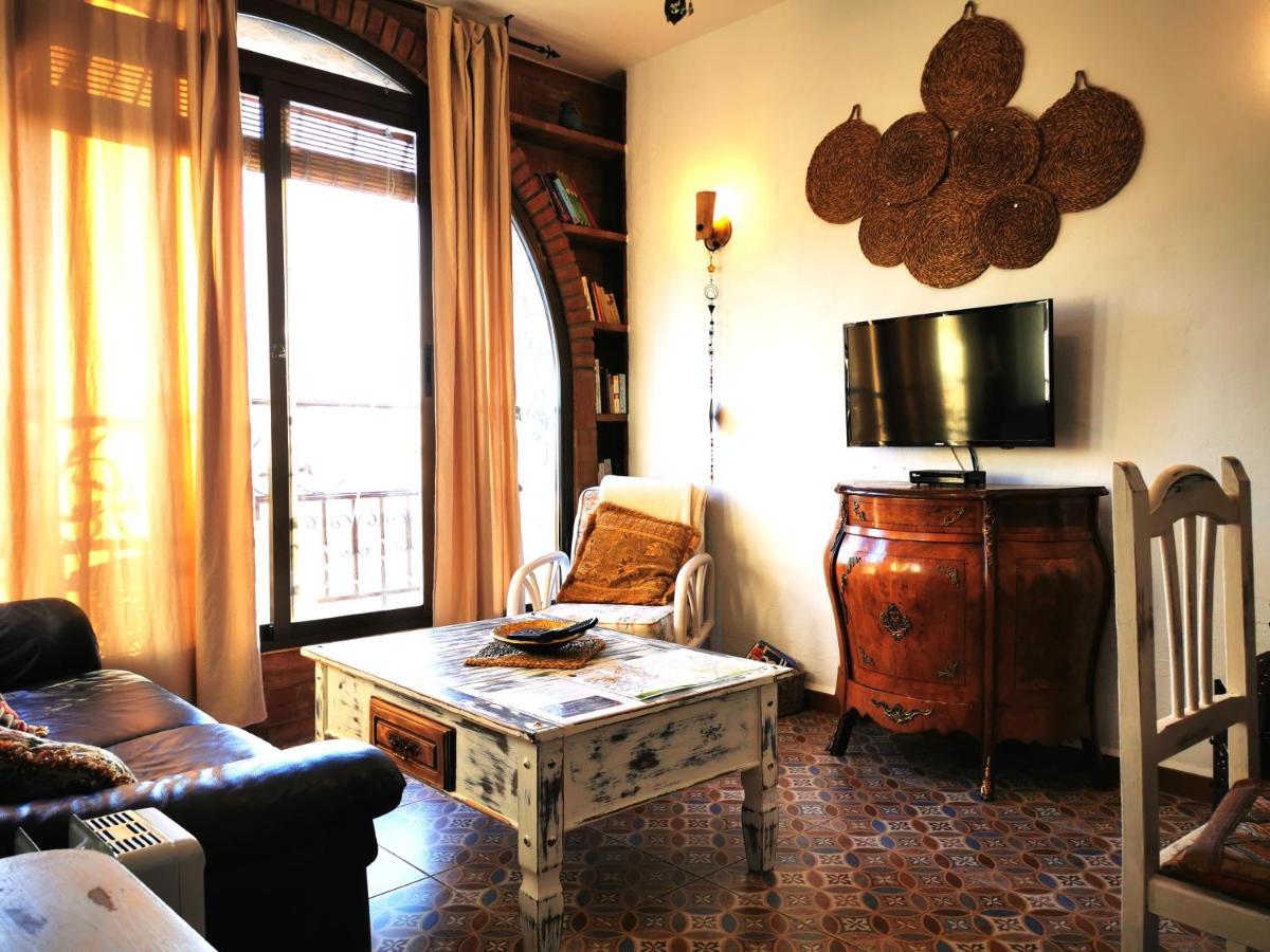 Apartamentos Alma Y Montana Cómpeta المظهر الخارجي الصورة