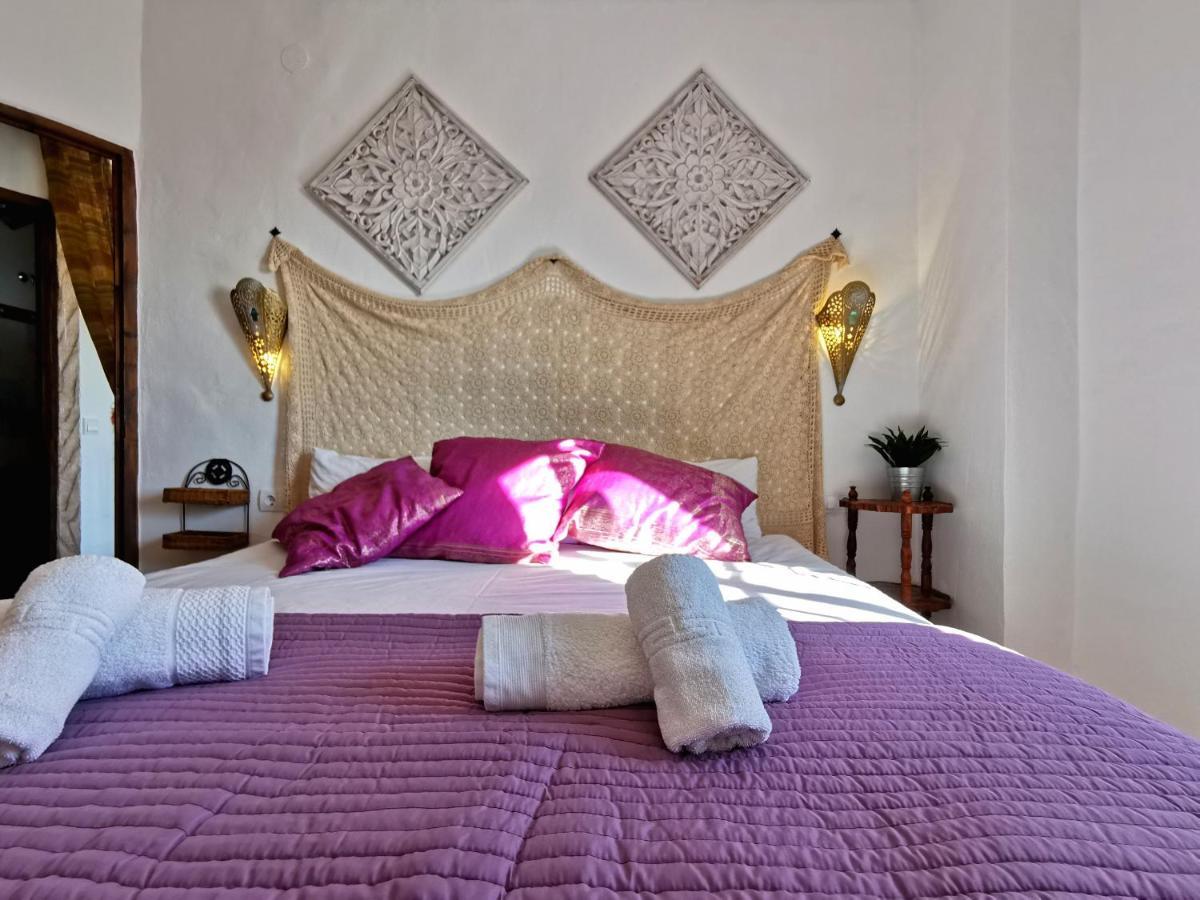 Apartamentos Alma Y Montana Cómpeta المظهر الخارجي الصورة